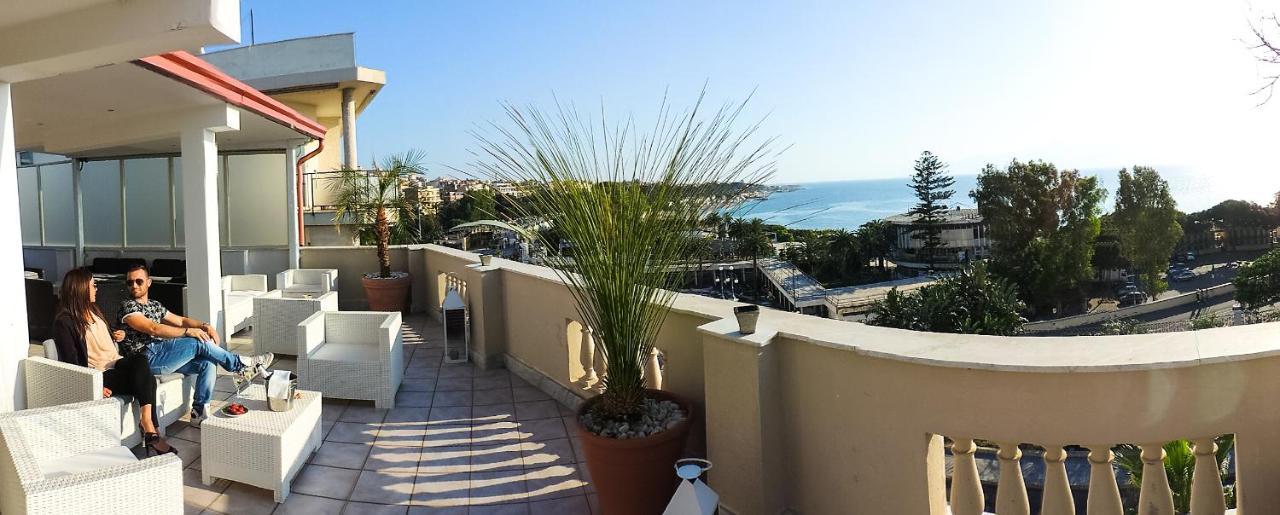 Hotel Lungomare Reggio di Calabria Exterior foto